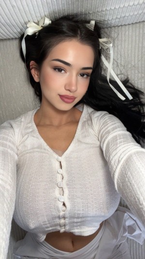 fionaparkerx Photo #2