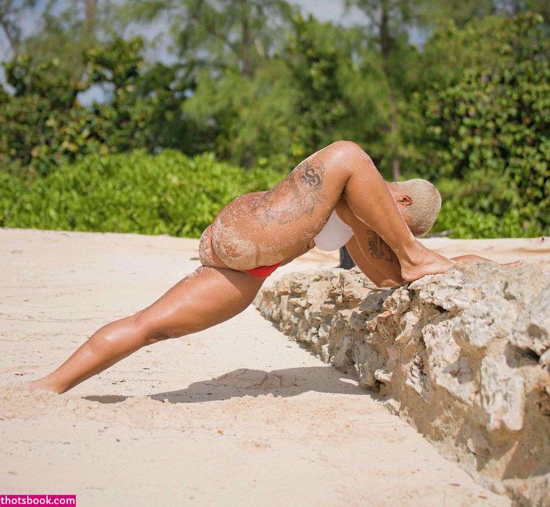 Bahayogi Alex Kaufmann Photo #16