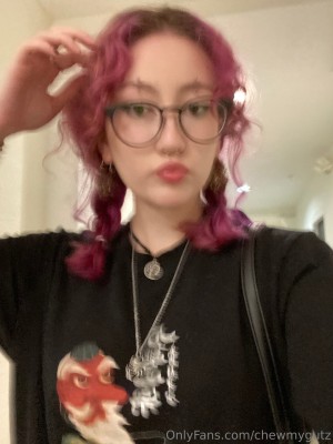 chewmygutz Photo #22