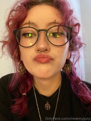 chewmygutz Photo #24