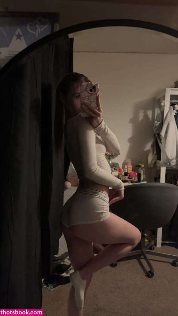 Graciewest Photo #27