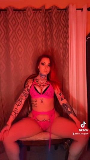 Kittydagoat Photo #20