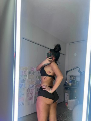 Korina Maiyaa Photo #22