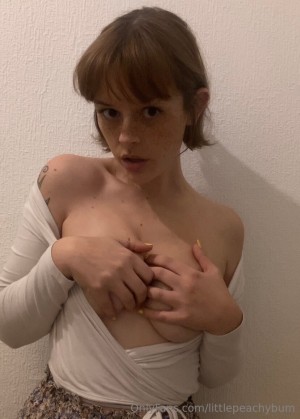 Littlepeachybum Photo #26