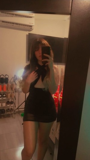 Andrea Becaria Photo #4