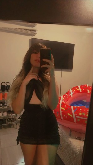 Andrea Becaria Photo #8