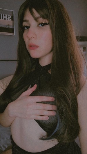 Andrea Becaria Photo #9