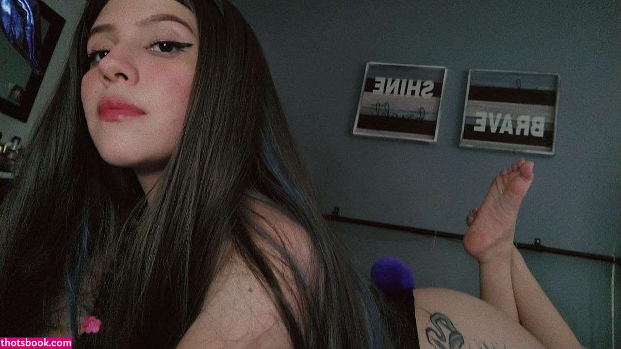 Andrea Becaria Photo #17