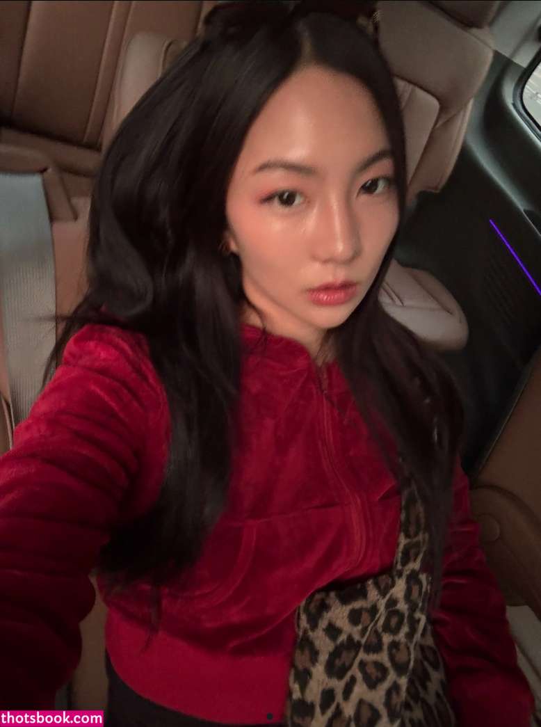 Sara Choi Photo #19