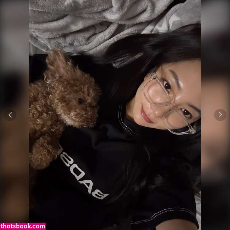 Sara Choi Photo #20