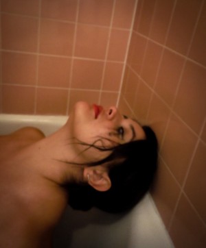 spiralingxlonely Photo #8