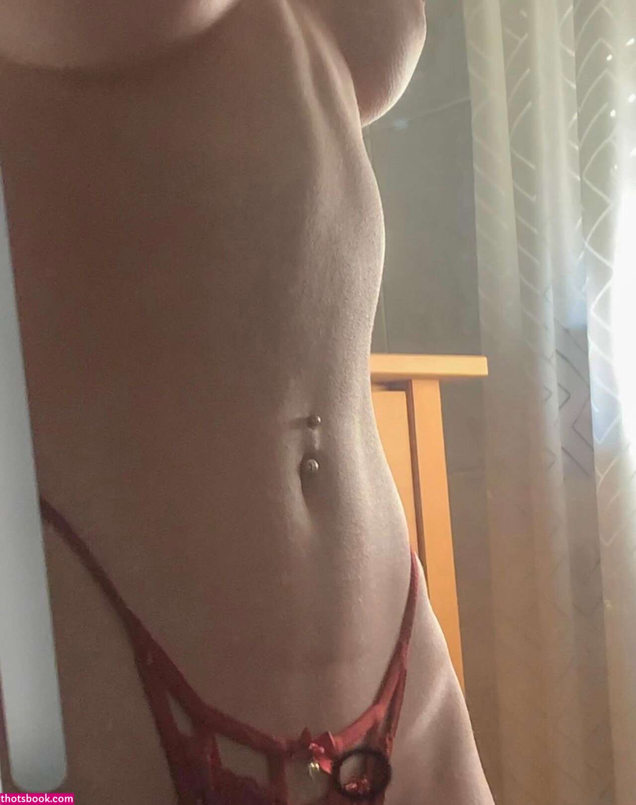 Timidkitten Photo #16