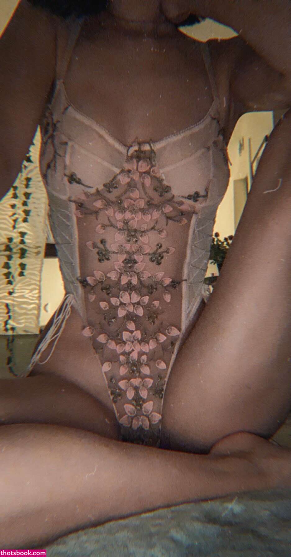 Timidkitten Photo #26