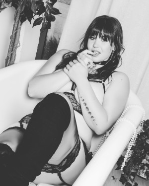 Truckergirl850 Photo #34