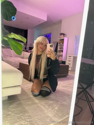 Izzybunnies Photo #1676