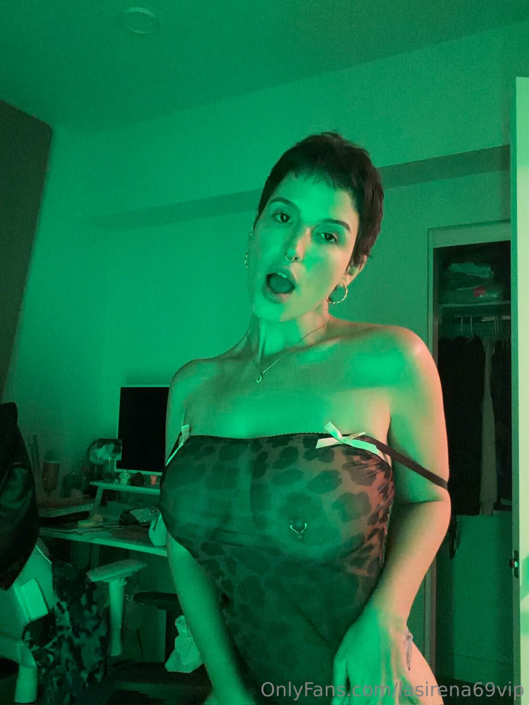 Lasirena69 Photo #442