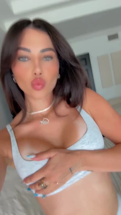 Gigi Papasavvas Video #66