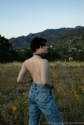 Harliantihero Photo #188