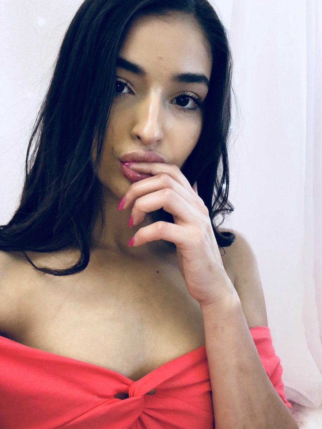 Emily Willis Photo #236