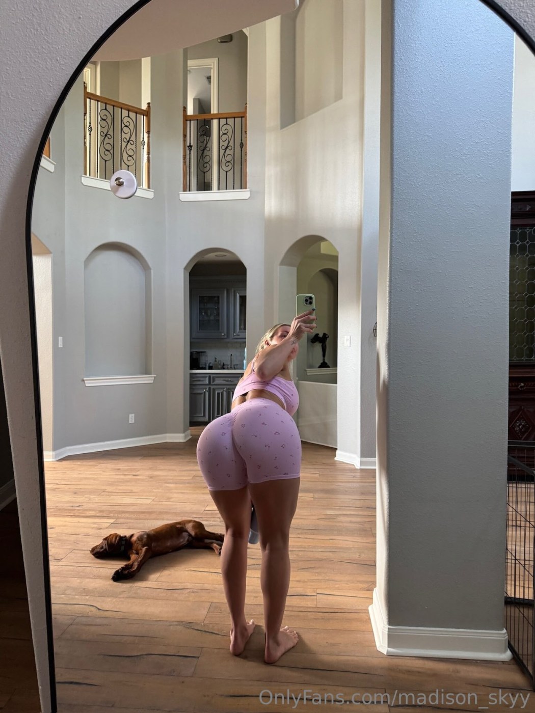 Jiggly Jessicaa Photo #38