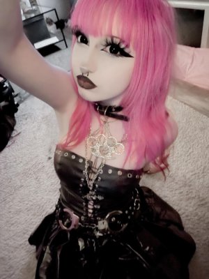 Blxxdy.Marie Photo #30