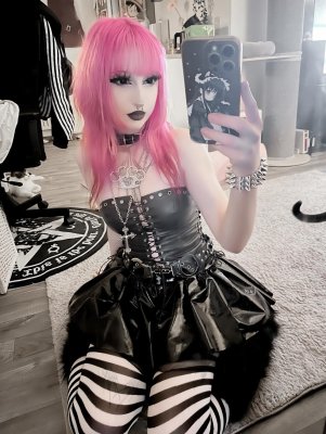 Blxxdy.Marie Photo #28