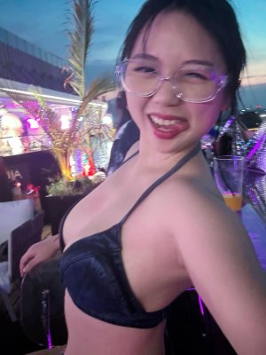 qianqianwan96 Photo #15