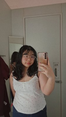 bunniiigirlgirl Photo #3