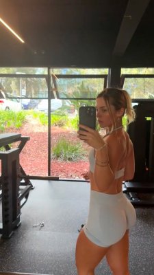 Chelsea Pearce Photo #40