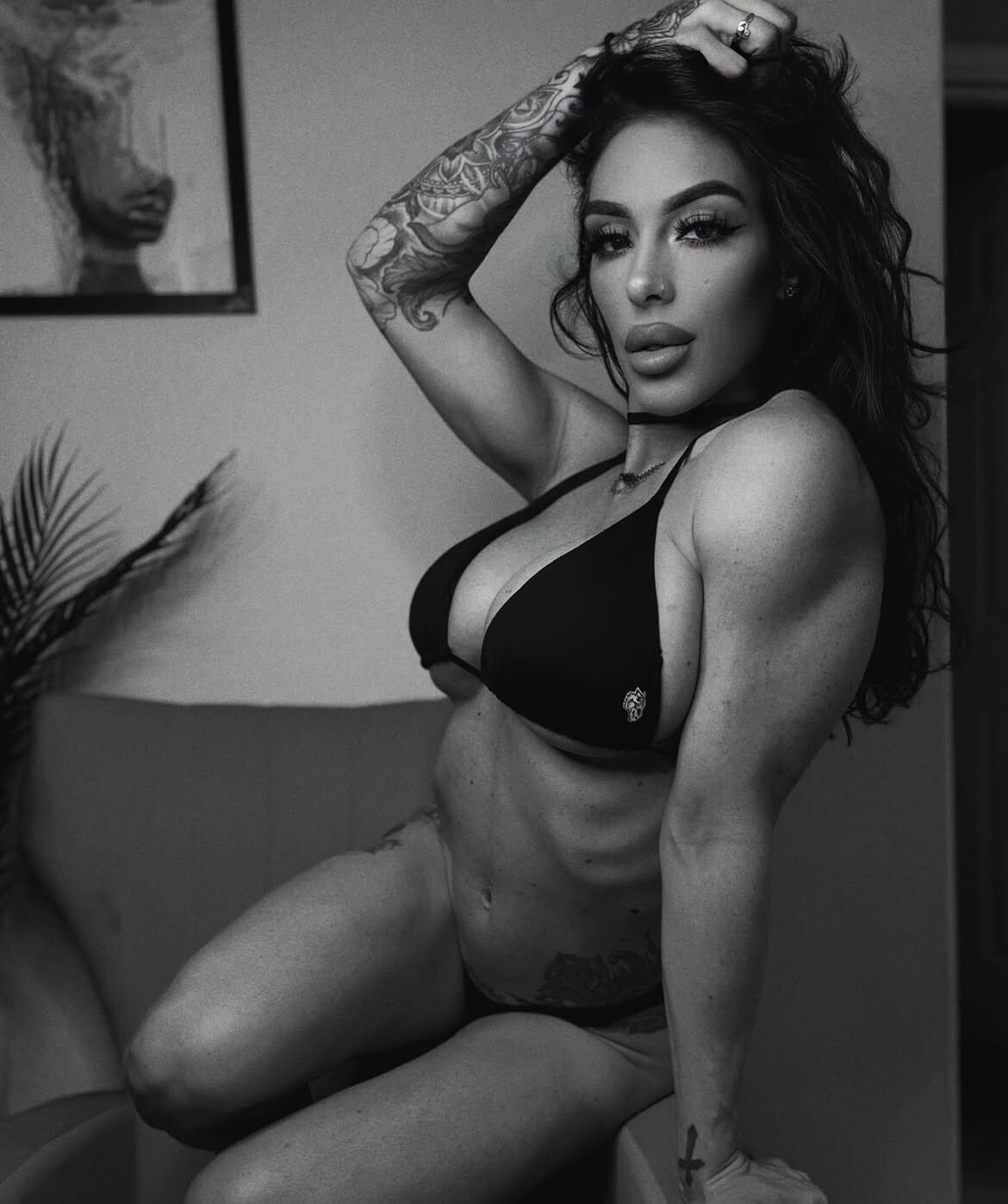 Kayla Rossi Photo #9