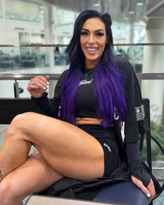 Kayla Rossi Photo #14