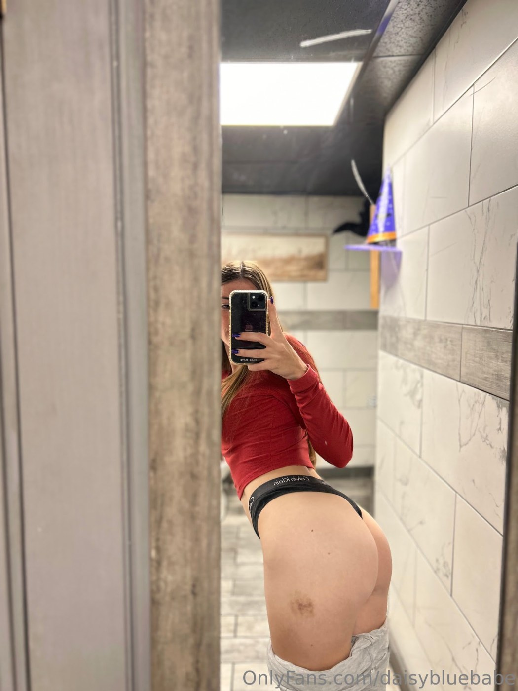 Daisybluebabe Photo #72