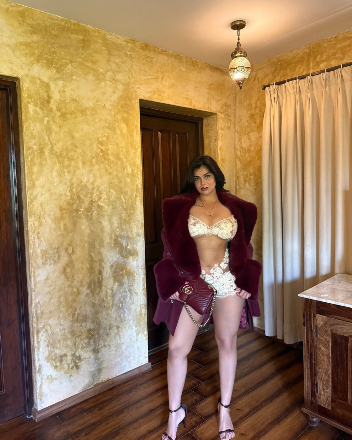 Devika Bhardwaj Photo #13