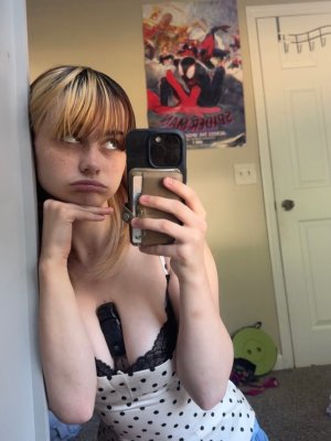 beanswithbombs Photo #23