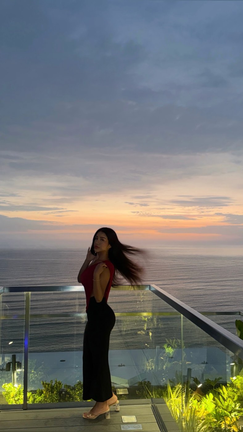 Valeria Alejandra Photo #11