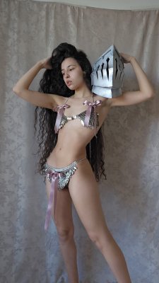 Luna Myosotis Photo #13