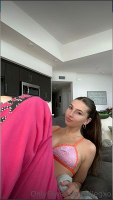 Ellie Vandeel Photo #126