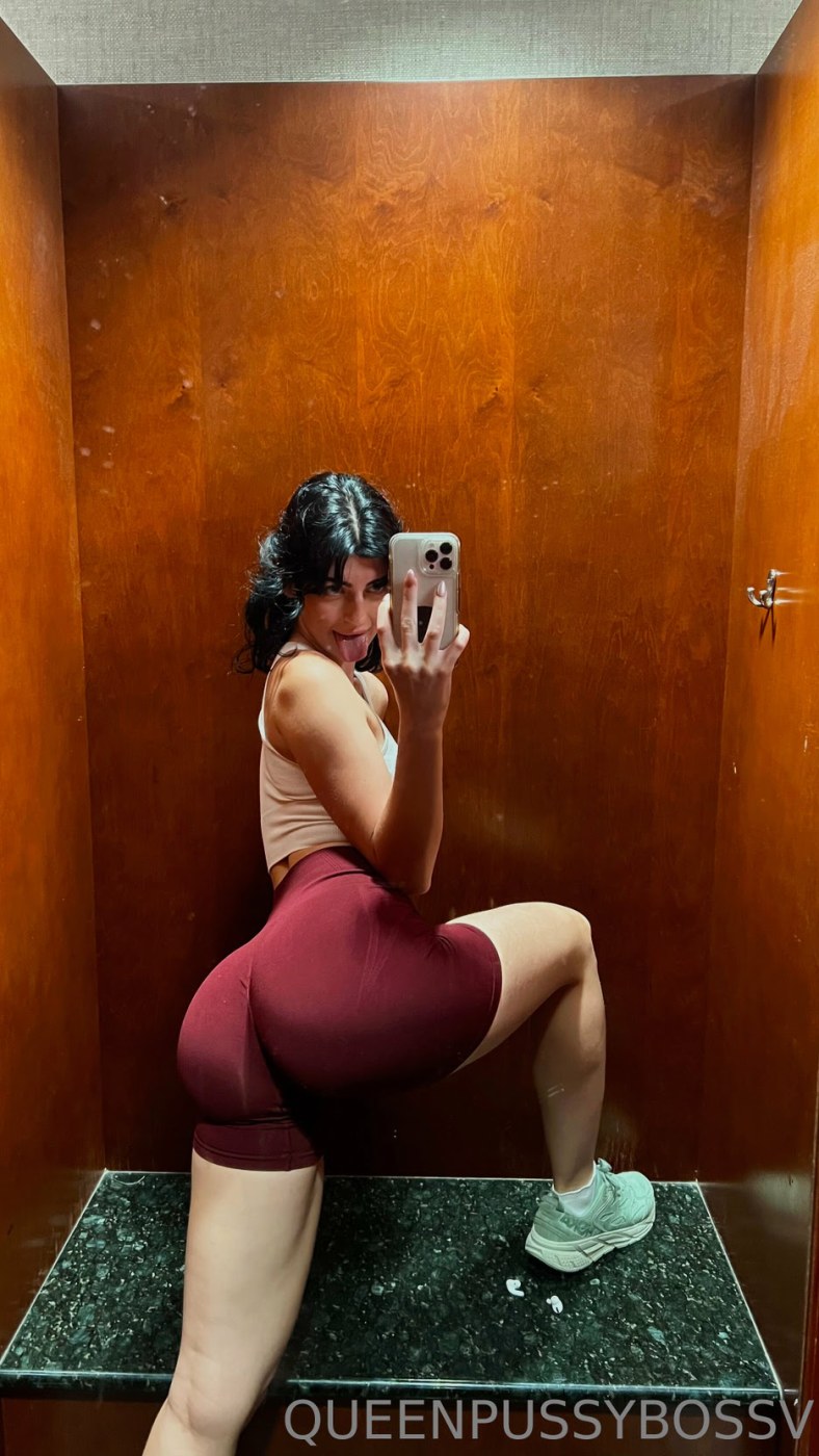 Victoria Kuhnley Photo #313