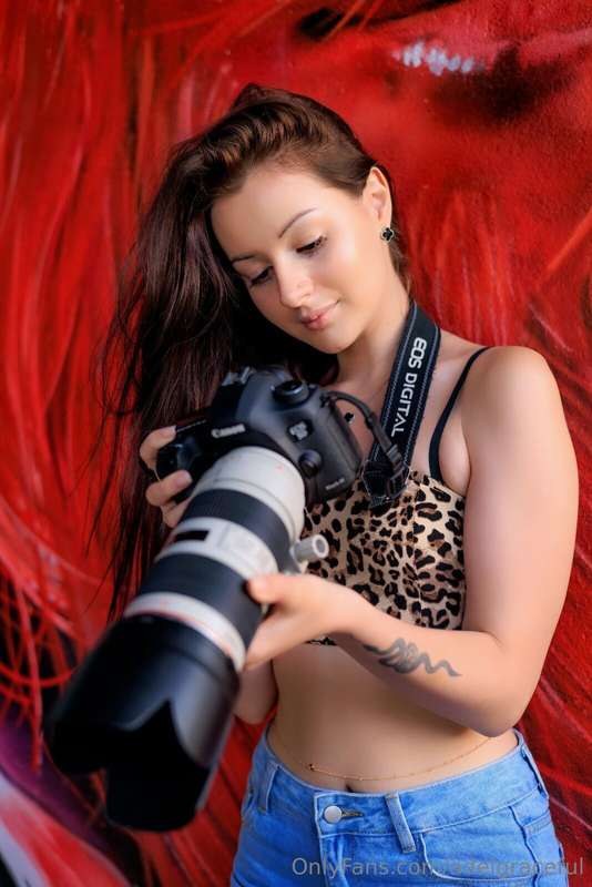 adelgraceful Photo #9