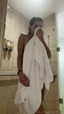 goodlordlorrie Photo #2