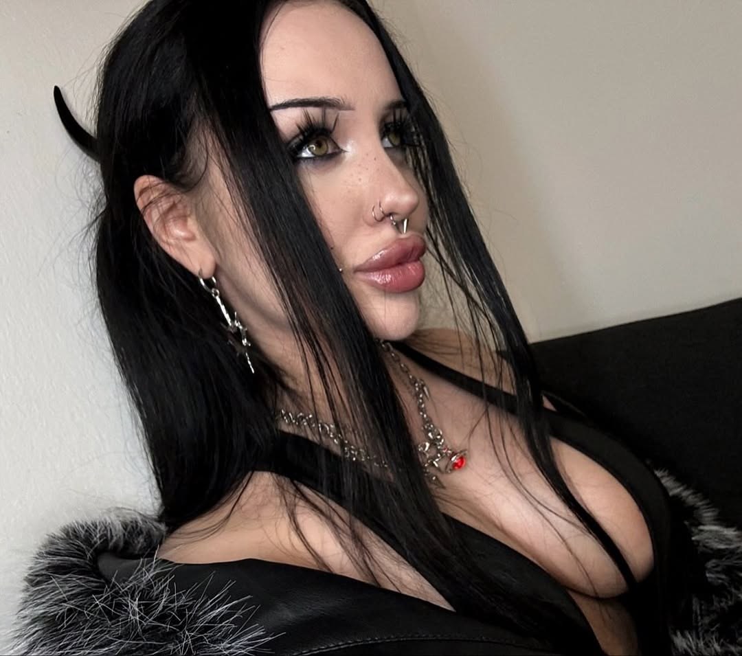 hasservika Photo #15