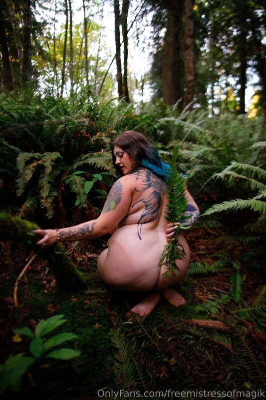 Mistress of Magik Photo #14