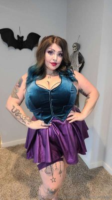 Mistress of Magik Photo #6