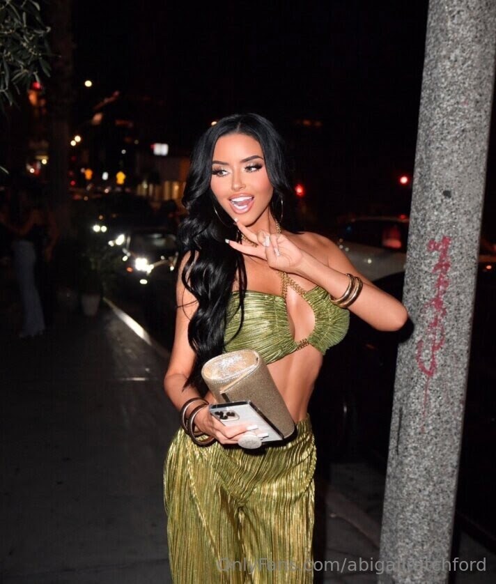 Abigail Ratchford Photo #97