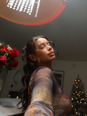 Jesenia Echeverria Photo #113