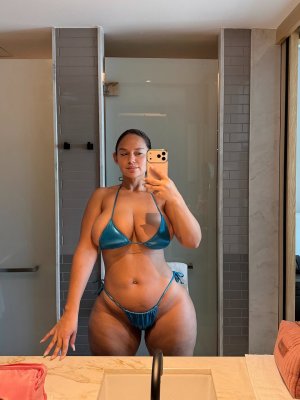 Pamela Alexandra Post #14