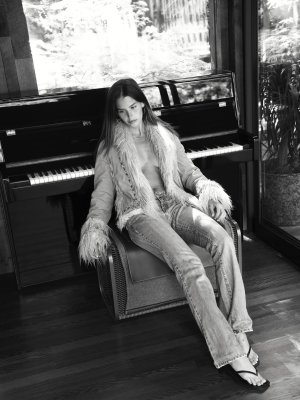 Steph Mandich Photo #95