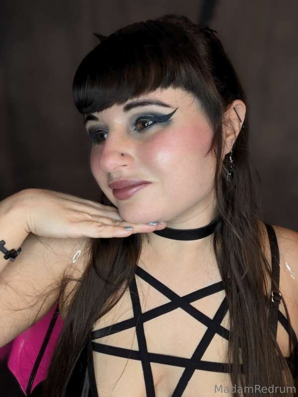 madamredrum Photo #32