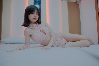 Shayri May Photo #51