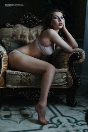 Avoliahkim Ayna Photo #17